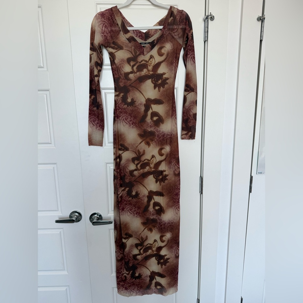 Silence + Noise Brown Tan V-Neck Bodycon Dress